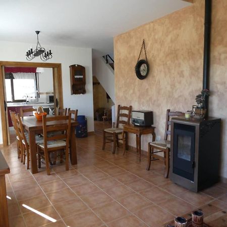 El Carro Del Abuelo Villa Villovela de Piron ภายนอก รูปภาพ